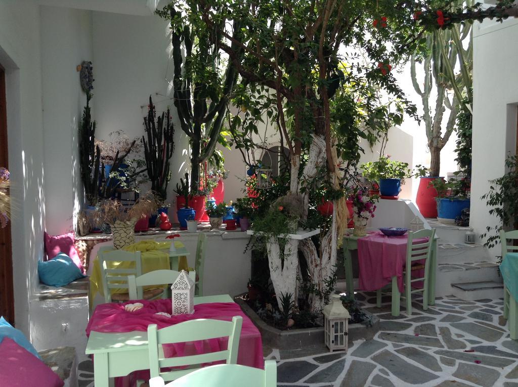 Arian Hotel Páros Extérieur photo