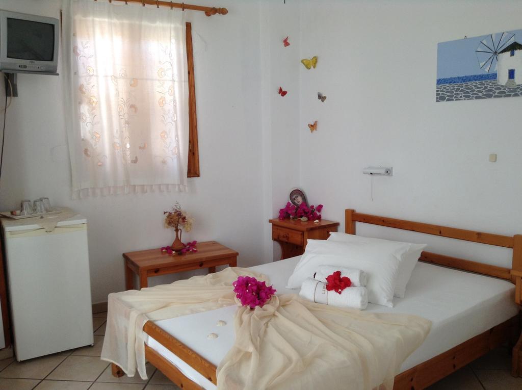Arian Hotel Páros Extérieur photo