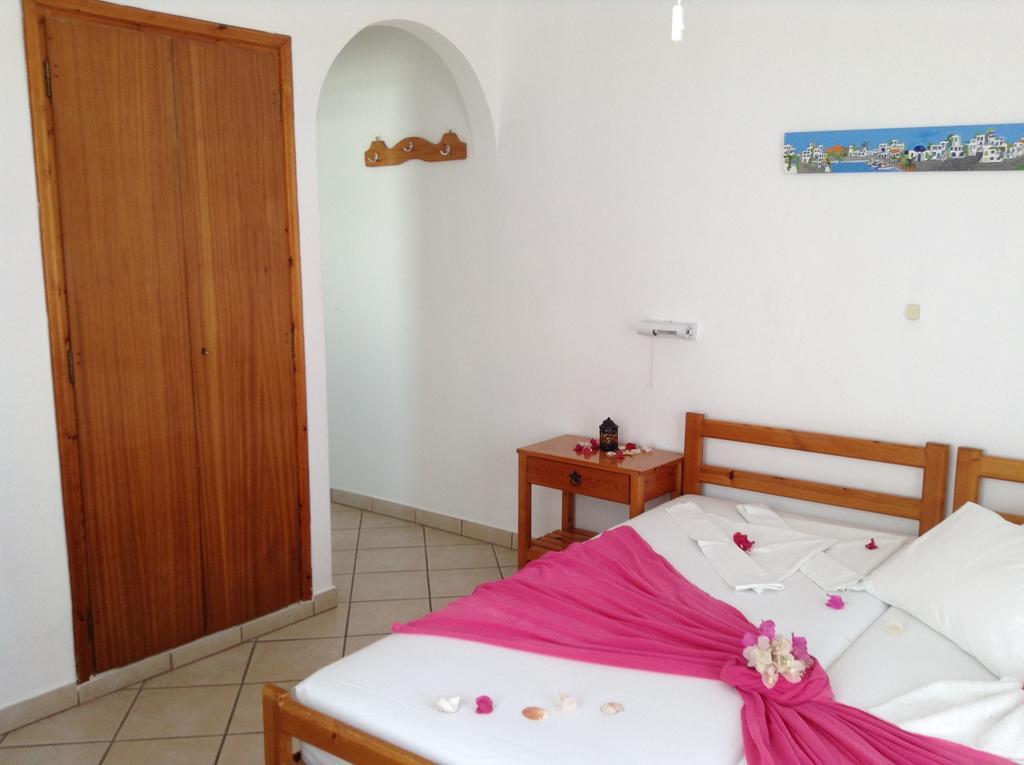 Arian Hotel Páros Extérieur photo