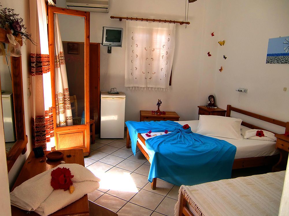 Arian Hotel Páros Extérieur photo